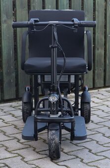 Elektrický invalidní skůtr. - 2