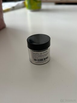 Malo pouzivany set na nehty (UV) - 2