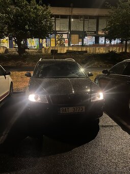 Škoda Oktavia 2 RS 2.0 TDI 125 kw - 2
