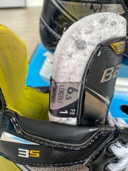 Bauer vč.náhradních NOŽŮ Supreme 3S vel.6,5 Fit 1 - 2