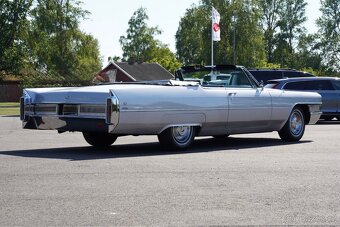 1965 Cadillac Deville Convertible - 2