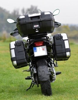 TRK-GIVI Sada 3 kufrů + držáky (MONOKEY) - 2
