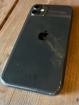 iPhone 11 64GB - 2
