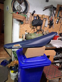 Sedačka na ktm sxf - 2