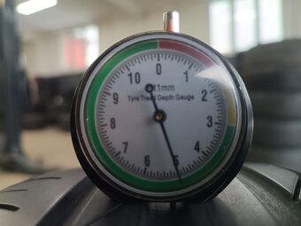 195/55 R15 BRIDGESTONE (4415) - 2