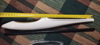 Laminátový trup pro RC model - 2