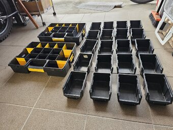 Plastové Úložné boxy  20 ks - 2