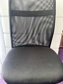 Kancelářská židle s opěrkami - 2