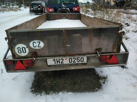 Nákladní přívěs - 2