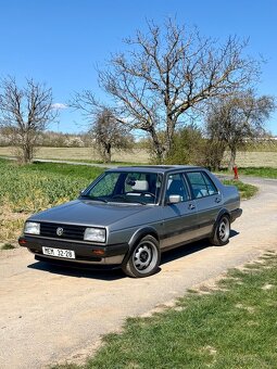 VW Jetta Mk2 Coach - 2