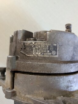 Alternátor 14V 35A - 2