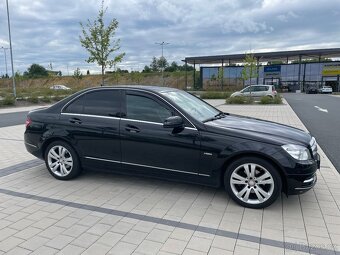 Mercedes-Benz - 2