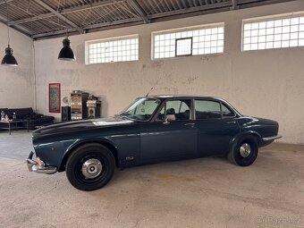 Jaguar XJ6 1. Serie 4.2 manuál - 2
