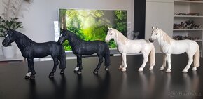 Schleich koně koníci Tennessee Walker mimochodník - 2