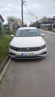 Volkswagen Passat Variant Business B 8.5 2.0 TDI DSG - 2