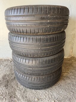 Dunlop sport bluresponse 185/60 r15 - 2