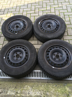 Sada letních kol 195/65R15 na Octavia II - 2