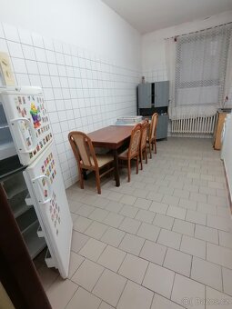 Pronájem obytného prostoru Hulin - 2