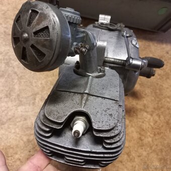 Jawa 50 - motor - 2