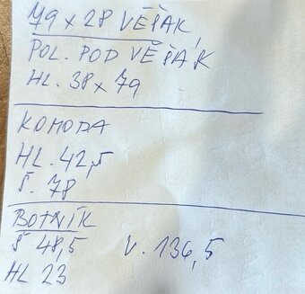 Věšák, komoda, botník - 2