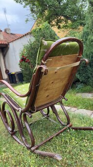 Starožitné houpací křeslo Thonet – funkční, originální kus - 2
