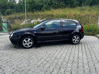 Golf 4 - 2