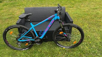 Rock Machine Catherine 70 HD 27,5", model 2018 rám S - 2