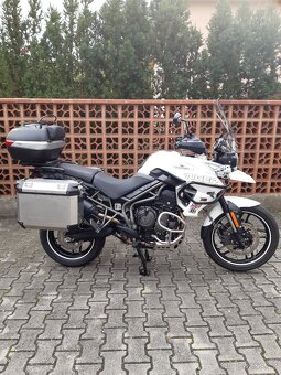 Triumph Tiger 800XR - 2