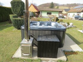 Luxusní venkovní vířivka s vytápěním na dřevo - 2