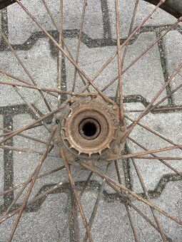 Jawa 500 OHC - zadní kolo - 2