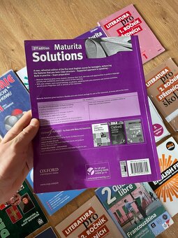 Maturita Solutions Intermediate 2nd edition - 2