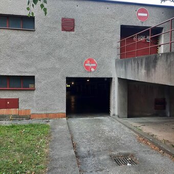 Pronájem garáže - Pardubice Polabiny 3 - 2