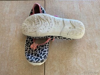 Botasky vel. 31 a bačkory vel. 34 - 2