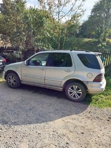 Mercedes w163 Ml - 2