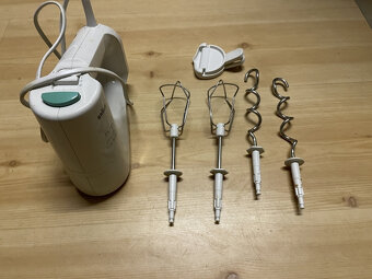 MultiŠlehač a Hnětač značky Braun; Jen Několikrát použotý - 2