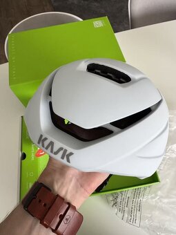 Silniční helma KASK WASABI - velikost L - NOVÁ - 2
