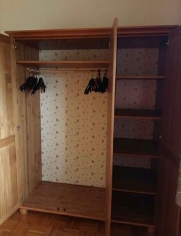 Ikea Leksvik velká šatní skříň masiv antik hemnes - 2