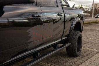 DODGE RAM 2500 Crew Cab 6.7 Cummins Diesel - 2