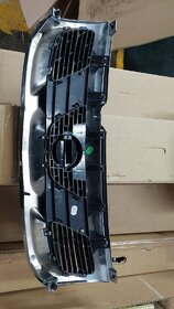 Přední mřížka Nissan Navara Pathfinder - 2