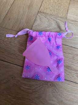 Menstruační kalíšek Lunacup - 2