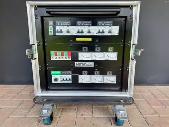 Prodám pódiový rozvaděč - 2