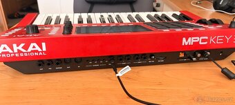 AKAI MPC Key 37 - 2
