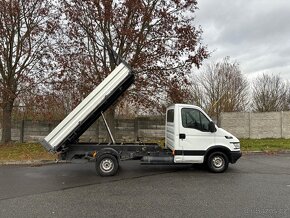 Třístranný sklápěč, valník, značky Iveco Daily, skladem - 2