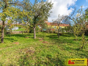 Habrůvka, stavební parcela, 422 m2 – pozemek - 2