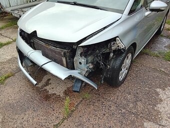 Citroen C4 Picasso 1.6 HDi ( 9HC - 85 kW ) r.v.2014 - 2