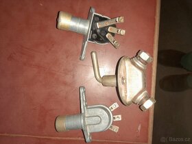 Nožní spínač ,sklenička na palivo ,odpojovač baterie - 2