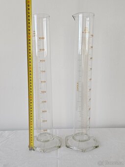 Odměrný laboratorní skleněný válec SIMAX 1000 ml - 2