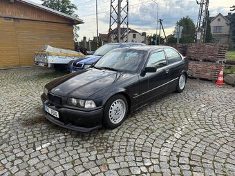 Bmw e36 compact 316i 75kw - 2