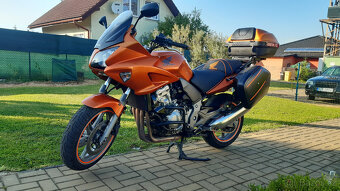 Honda CBF 1000 - 2