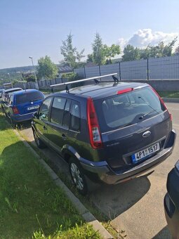Nadstandardně vybavený Ford Fusion - 2